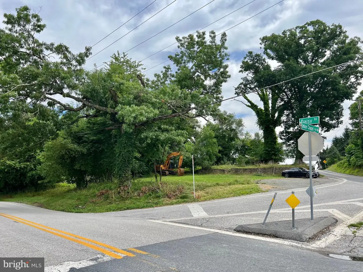 15948 Union Chapel Rd, Woodbine, MD 21797 - Image #1