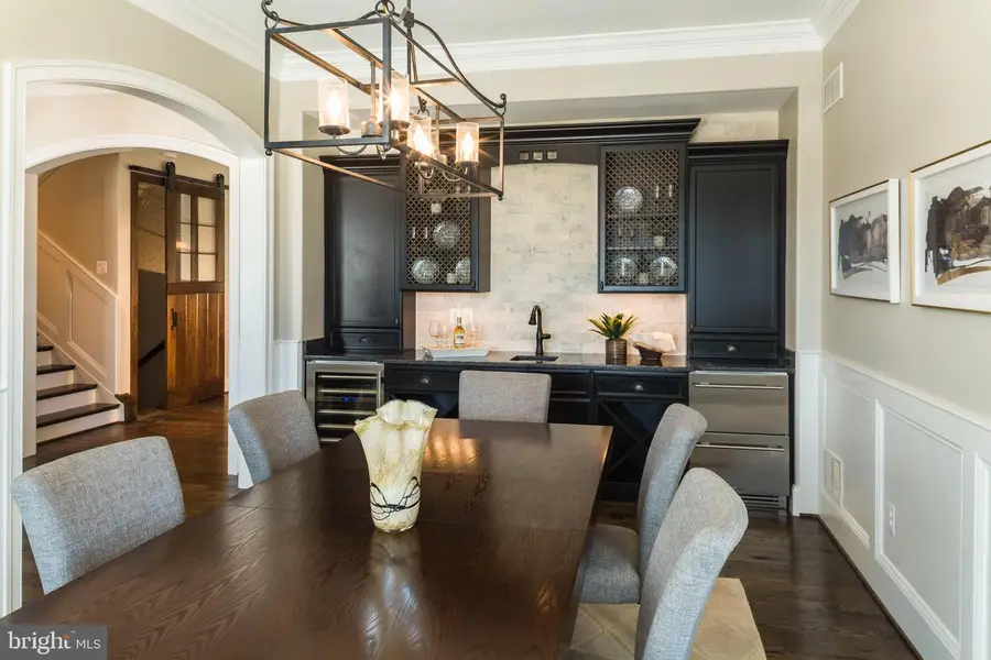 8229 White Pine Ct, Fulton, MD 20759 - Image #2