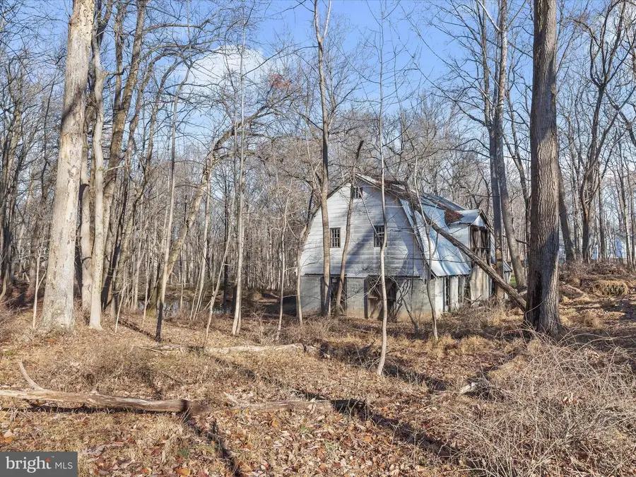 12668 Triadelphia Rd, Ellicott City, MD 21042 - Image #2