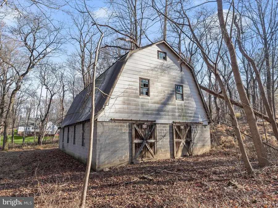 12668 Triadelphia Rd, Ellicott City, MD 21042 - Image #3