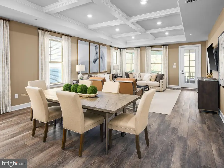 9940 Baker Ln, Ellicott City, MD 21042 - Image #2