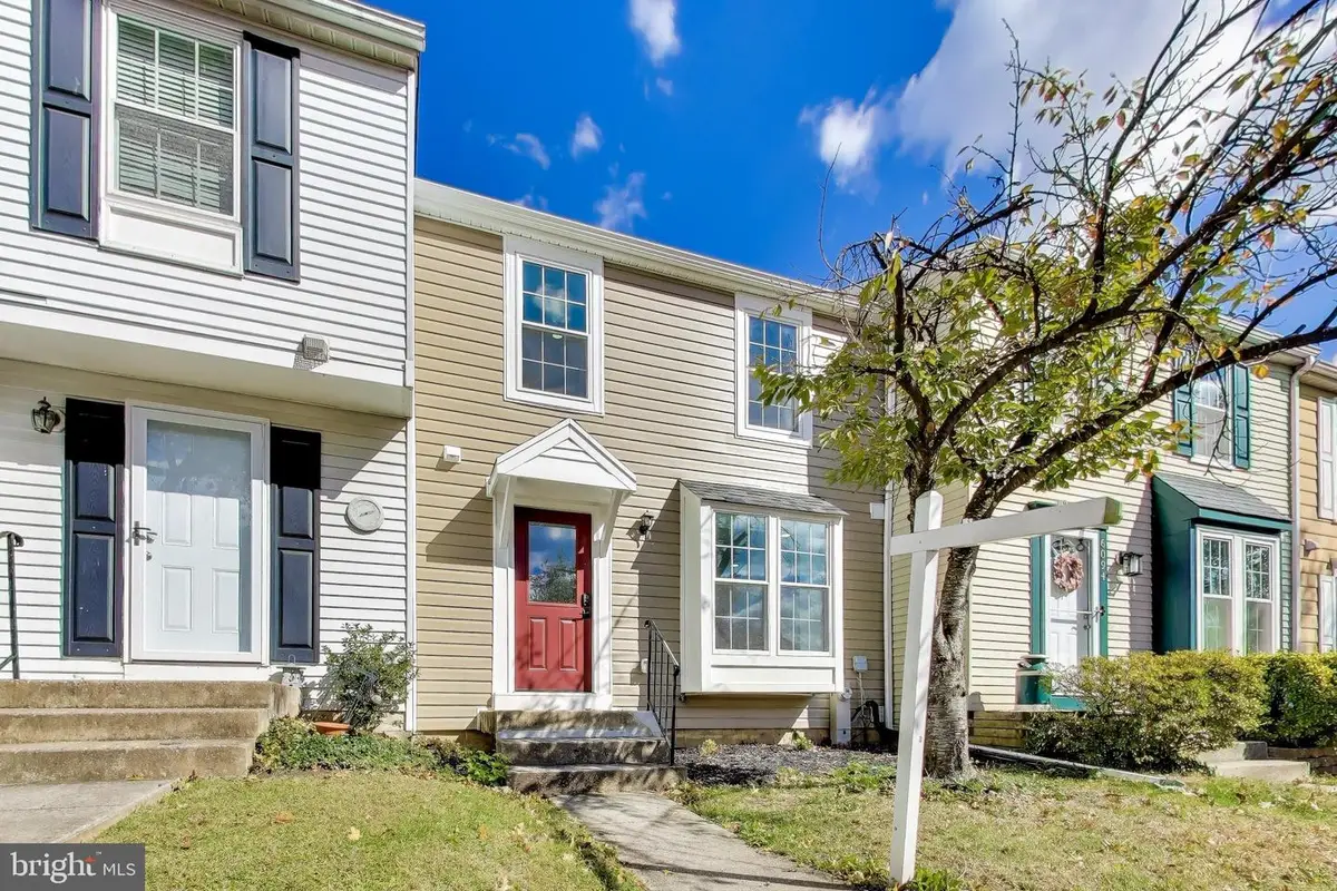 6096 Rock Glen Dr, Elkridge, MD 21075 - Image #1