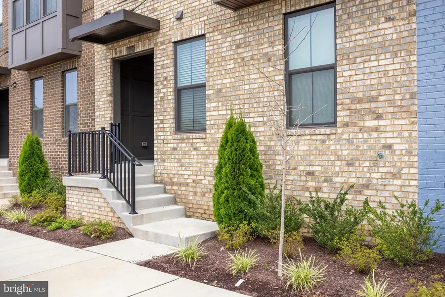 10026 American Pharoah Ln #a, North Laurel, MD 20723 - Image #2