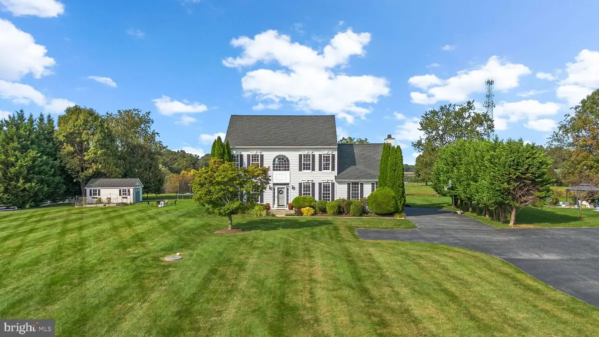 12017 Sand Hill Manor Dr, Marriottsville, MD 21104 - Image #1