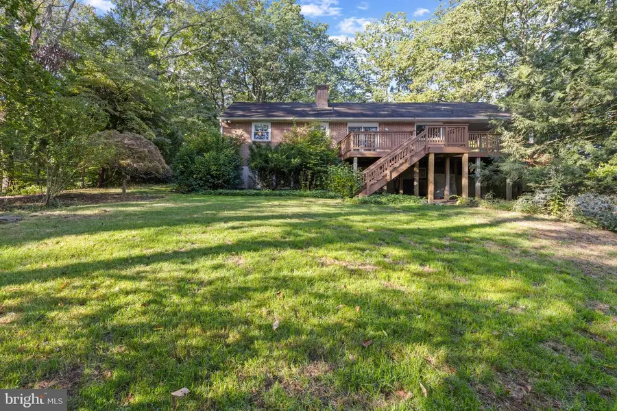 5901 Rustic Ln, Elkridge, MD 21075 - Image #2