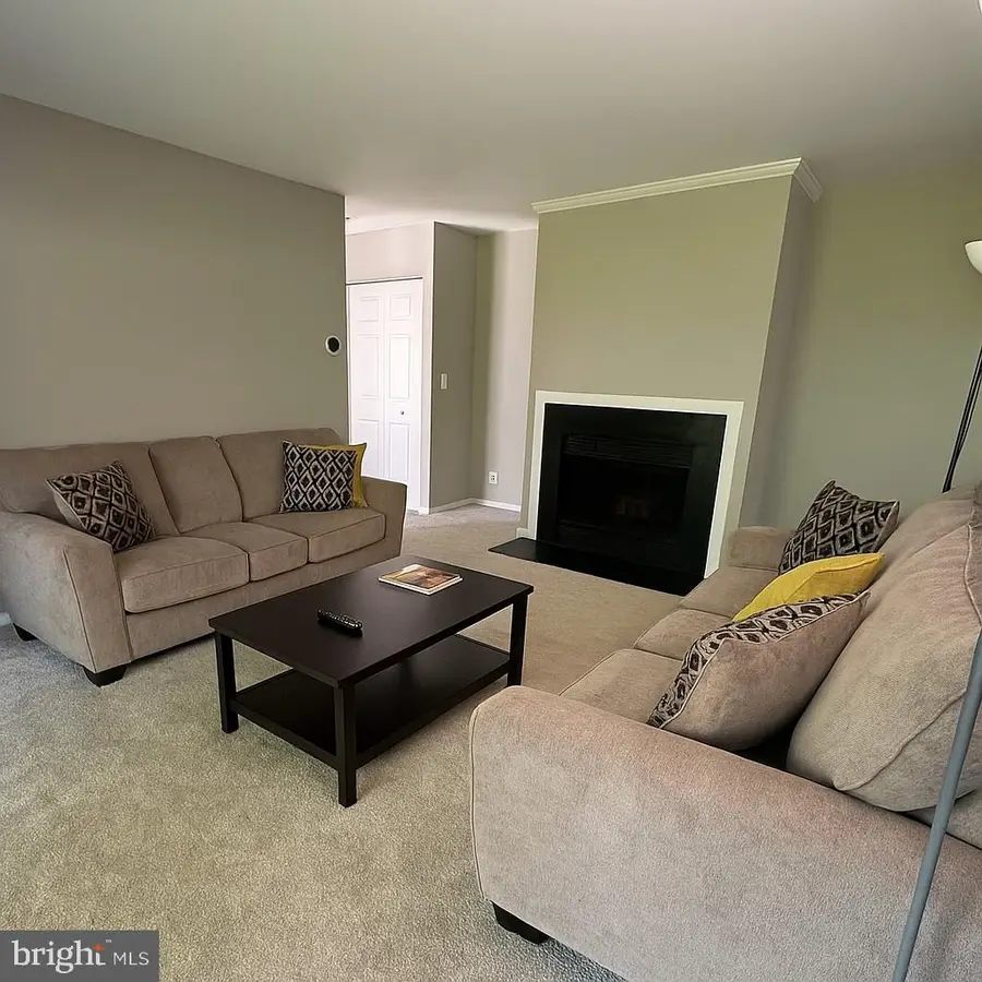6091 Majors Ln #11, Columbia, MD 21045 - Image #2