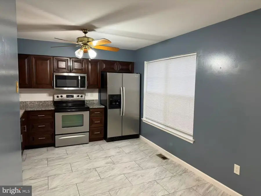 8735 Ruppert Ct, Ellicott City, MD 21043 - Image #3