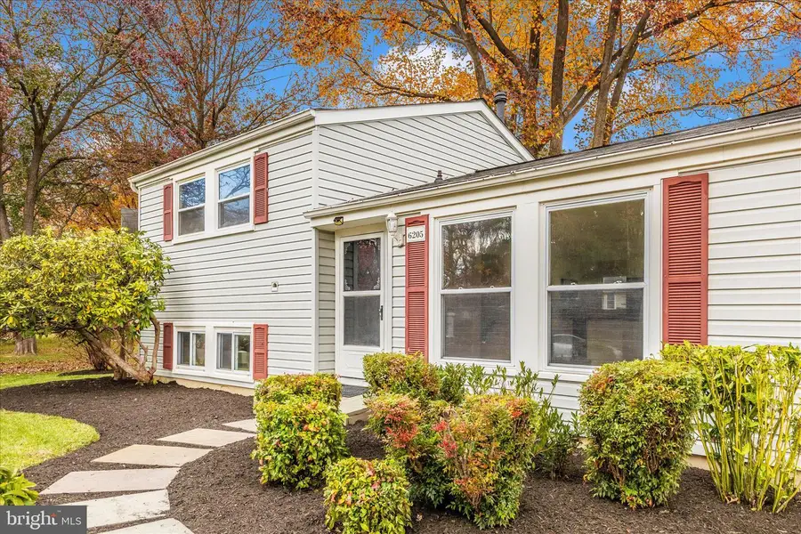 6205 Tamar Dr, Columbia, MD 21045 - Image #3