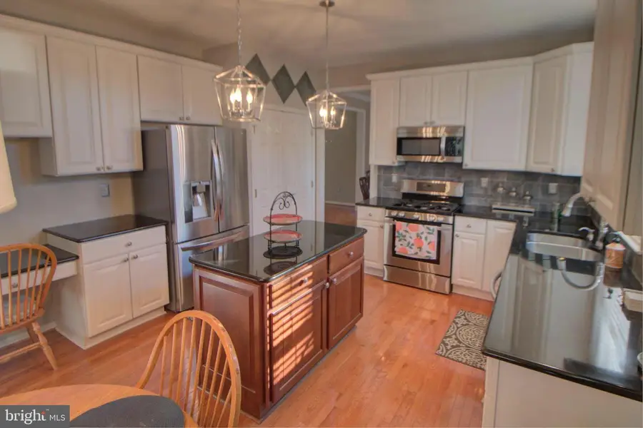 7030 Calvert Dr, Elkridge, MD 21075 - Image #2