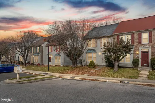 8756 Manahan Dr, ELLICOTT CITY, MD 21043