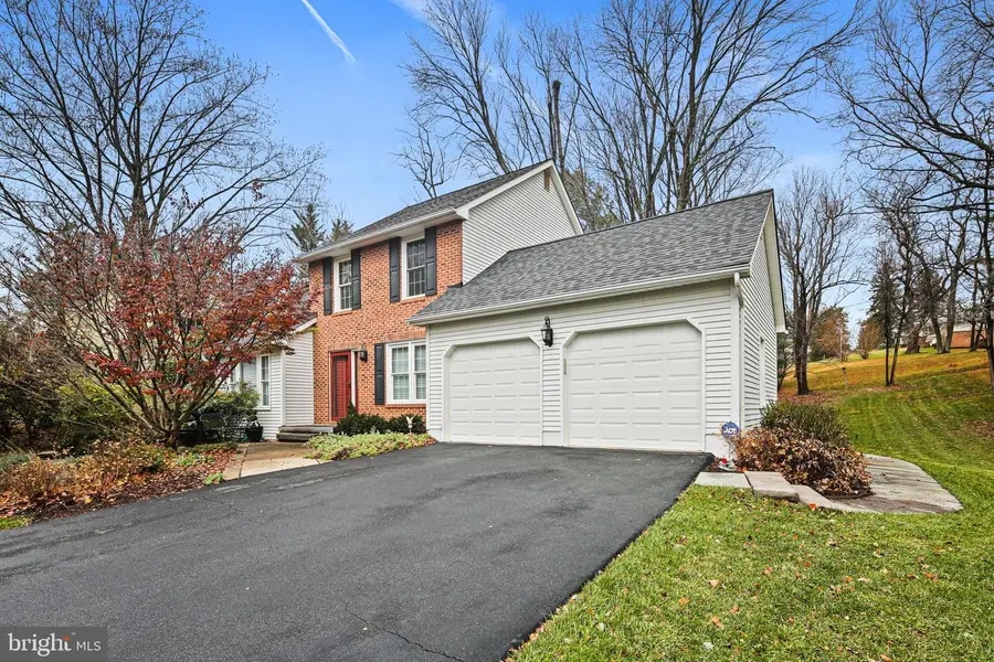 10090 Carillon Dr, Ellicott City, MD 21042 - Image #3