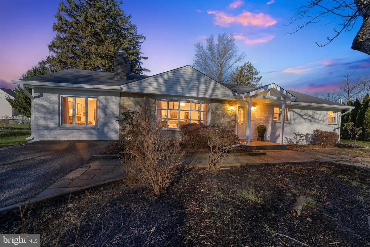 9337 Millbrook Rd, Ellicott City, MD 21042 - Image #1