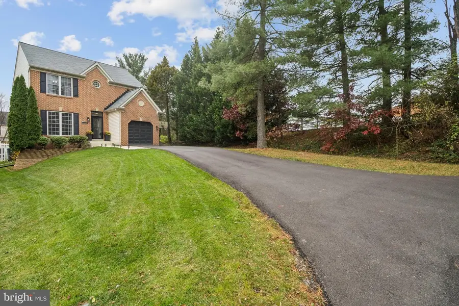 6425 Ivy Spring Rd, Elkridge, MD 21075 - Image #2