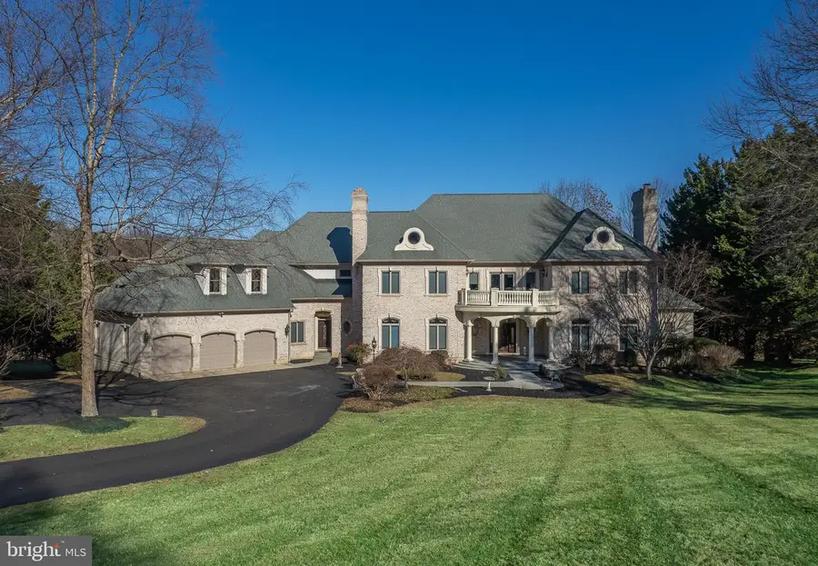13321 Springwood Ct, Ellicott City, MD 21042 - Image #2