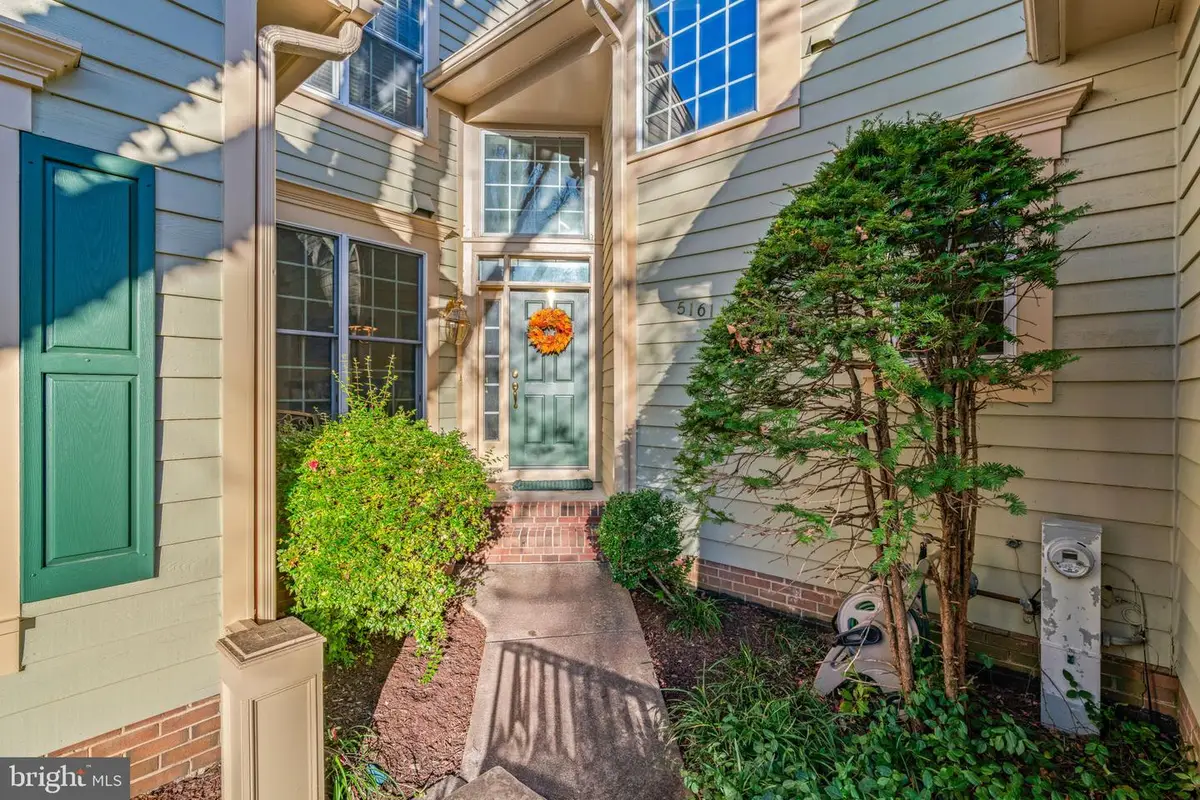 5161 Harpers Farm Rd #27, Columbia, MD 21044 - Image #1