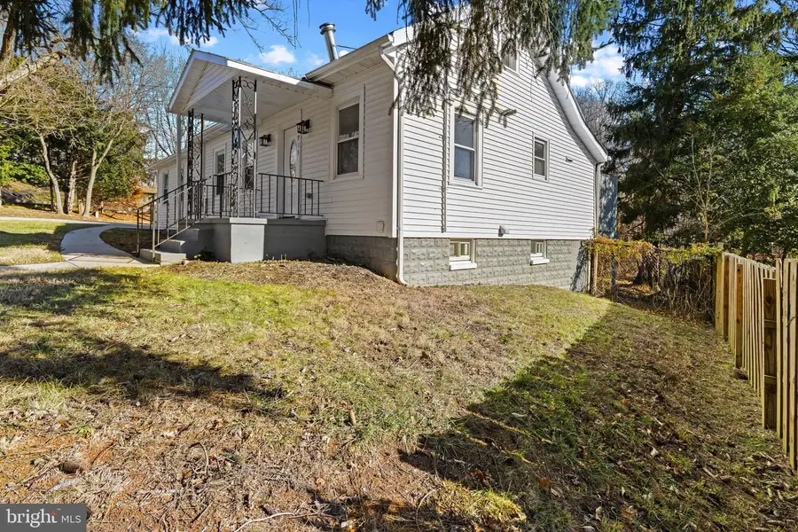 2913 Rogers Ave, Ellicott City, MD 21043 - #3