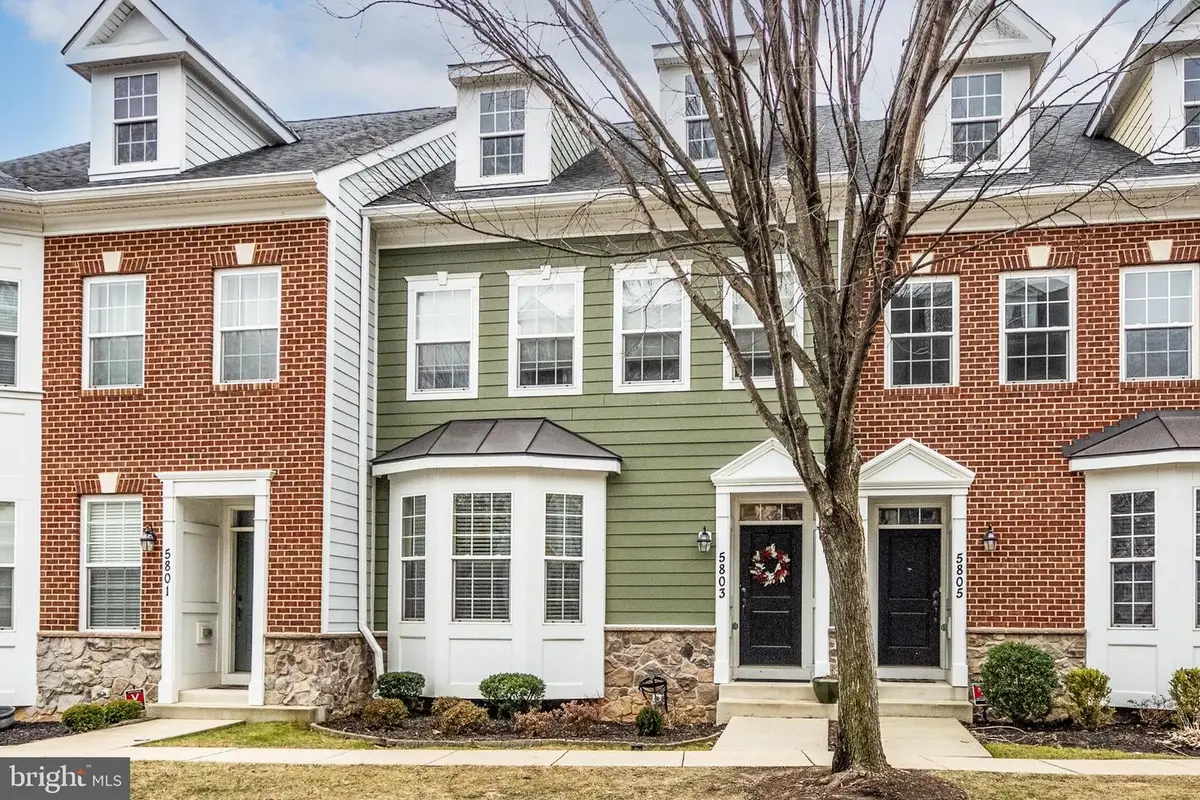 5803 Duncan Dr, Ellicott City, MD 21043 - Image #1