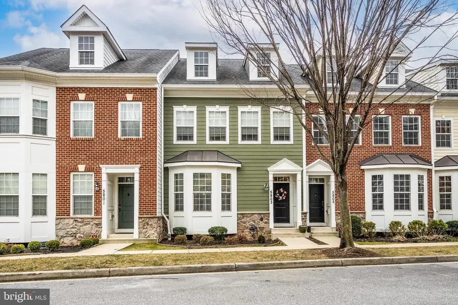 5803 Duncan Dr, Ellicott City, MD 21043 - Image #3