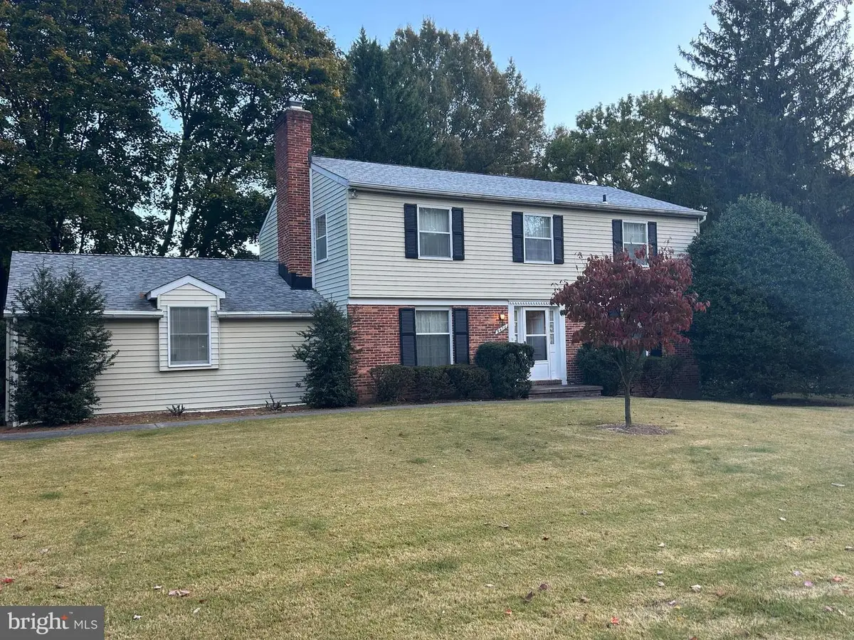 9470 Dunloggin Rd, Ellicott City, MD 21042 - Image #1