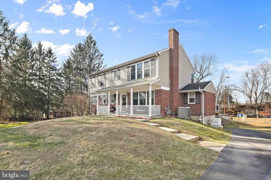 3334 Coventry Court Dr, Ellicott City, MD 21042 - Image #2