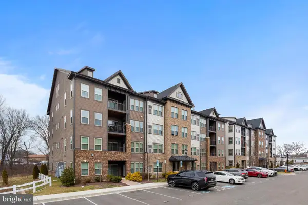 10120 Seattle Slew Ln #p, LAUREL, MD 20723