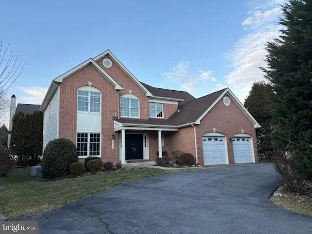 6813 Creekside Rd, Clarksville, MD 21029 - Image #1