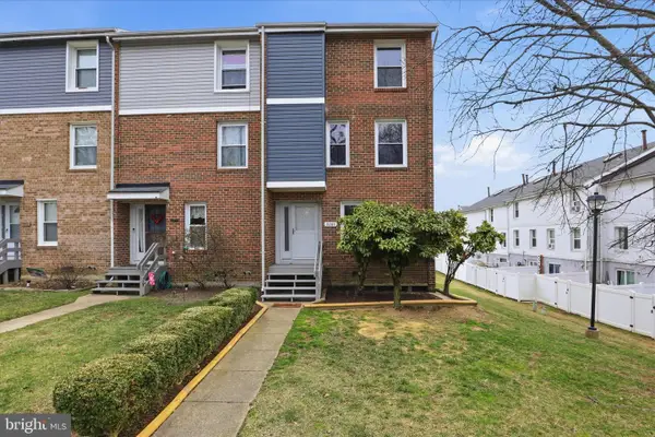 9284 Canterbury Rdng #61, LAUREL, MD 20723