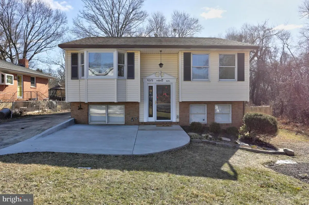 9575 Cissell Ave, Laurel, MD 20723 - #1