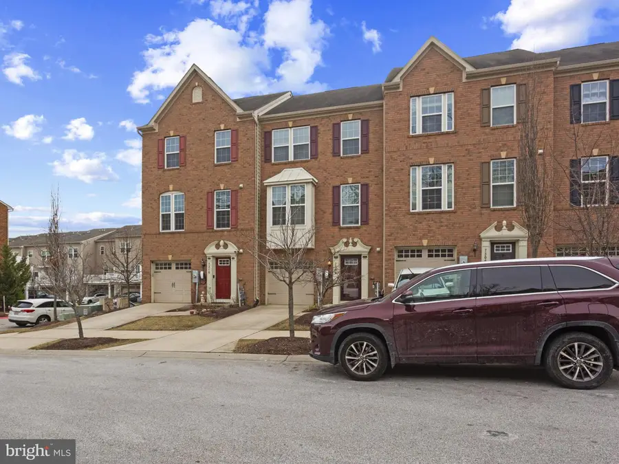 7308 Summit Rock Rd, Elkridge, MD 21075 - #2