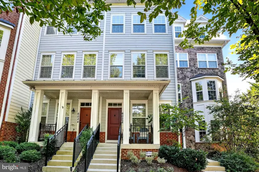 6022 Maple Hill Rd, Ellicott City, MD 21043 - #2