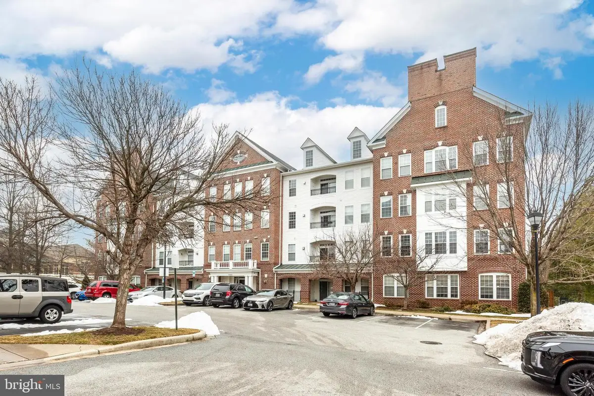 5900 Whale Boat Dr #405, Clarksville, MD 21029 - #1