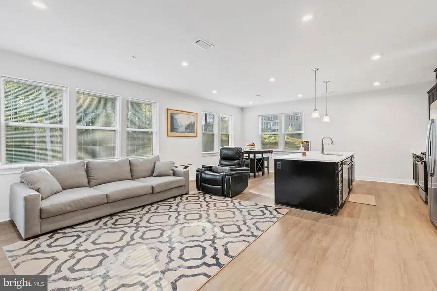 10411 Resort Rd #w, Ellicott City, MD 21042 - #2