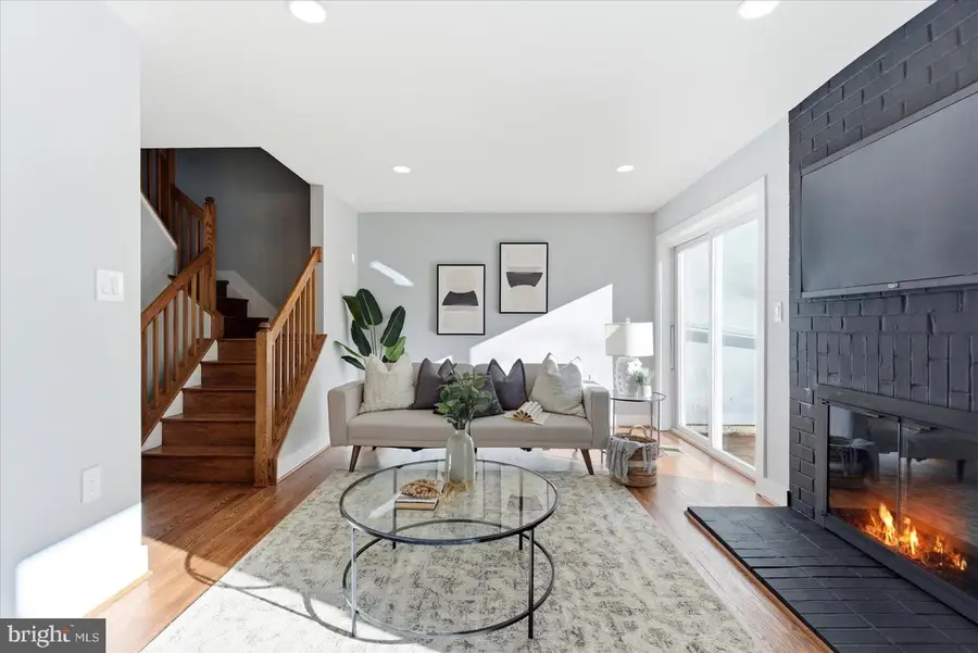 10287 Wilde Lake Ter, Columbia, MD 21044 - #2