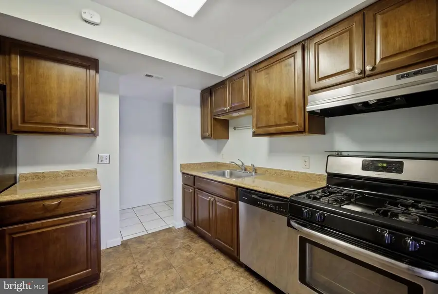 6035 Majors Ln #4 D10, Columbia, MD 21045 - #2