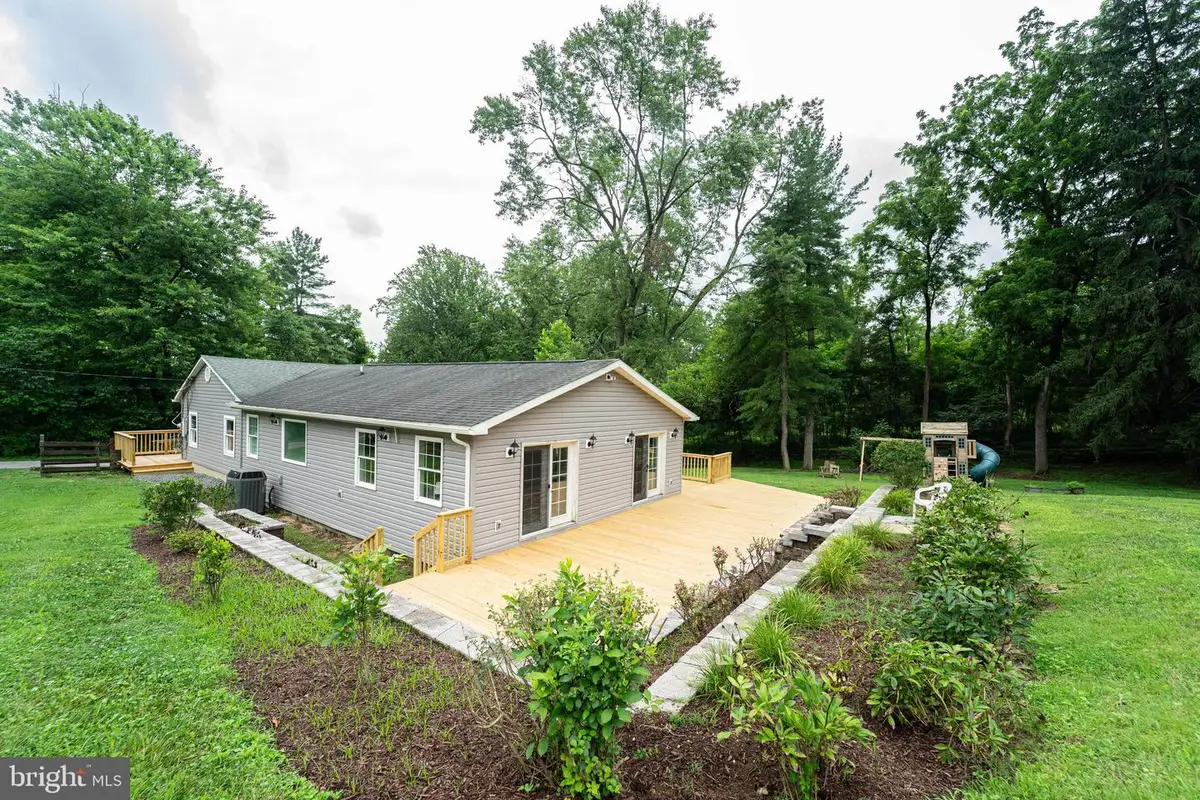 6291 W Rockburn Hill Rd, Elkridge, MD 21075 - #1