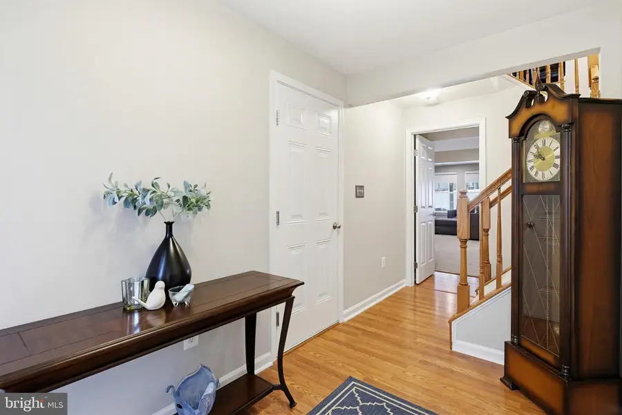 7061 Holly Springs Ln #194, Elkridge, MD 21075 - #3