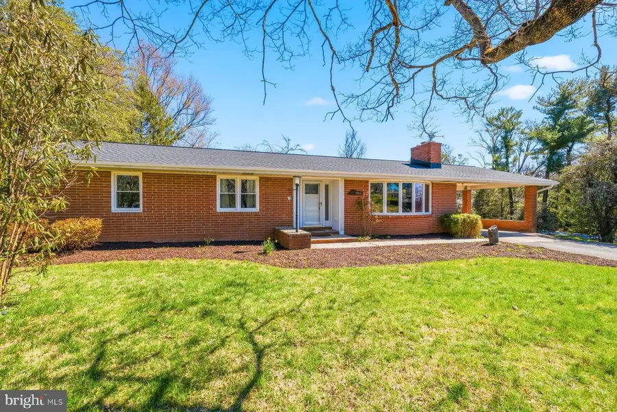 8966 Chapel Ave, Ellicott City, MD 21043 - #3