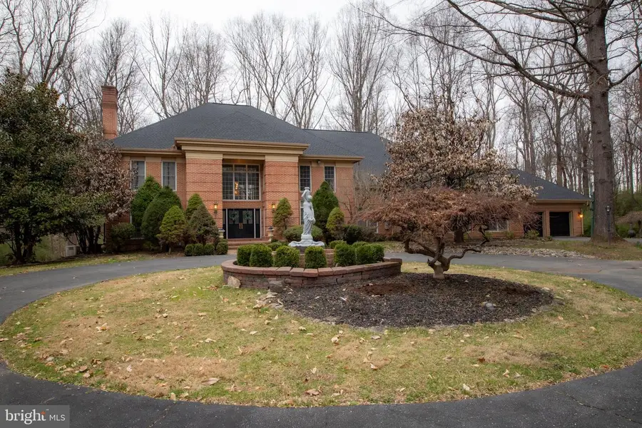 10429 Kingsbridge Rd, Ellicott City, MD 21042 - #3