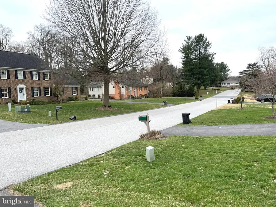9436 Tiller Dr, Ellicott City, MD 21042 - #3