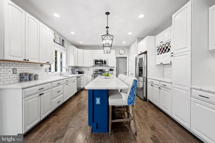 5106 Crystal Park Ln, Ellicott City, MD 21043 - #3