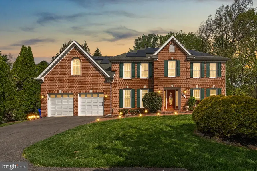 3260 Pine Bluffs Dr, Ellicott City, MD 21042 - #2