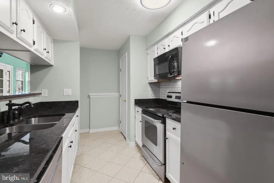 6205 Sandpiper Ct #201, Elkridge, MD 21075 - #3