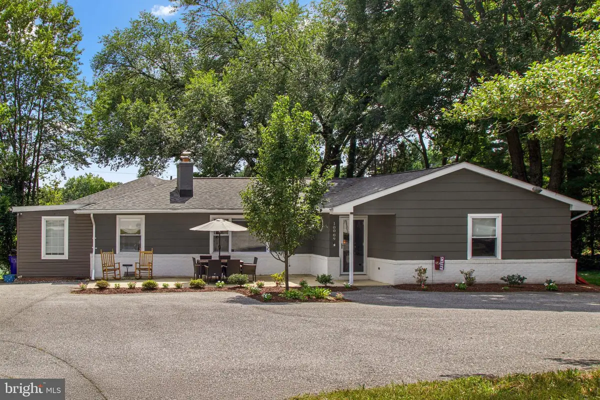 10009 Frederick Rd, Ellicott City, MD 21042 - #1