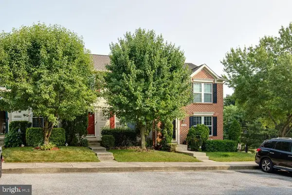 8702 Cresthill Ct, LAUREL, MD 20723