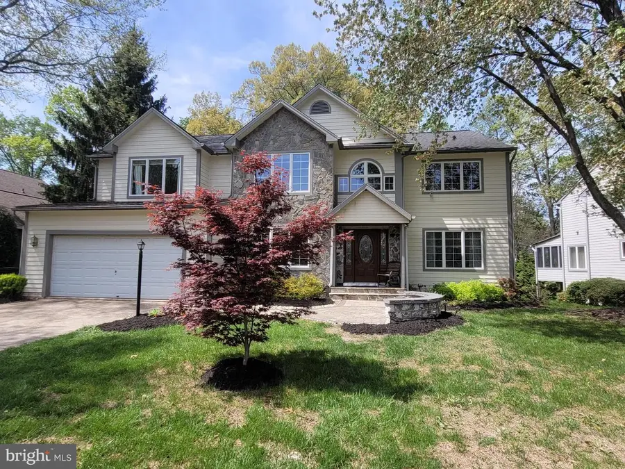 10652 Quarterstaff Rd, Columbia, MD 21044 - #2