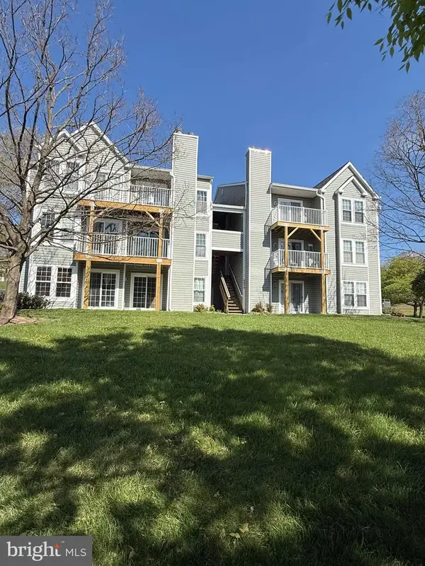 6470 Green Field Rd #1-105, ELKRIDGE, MD 21075