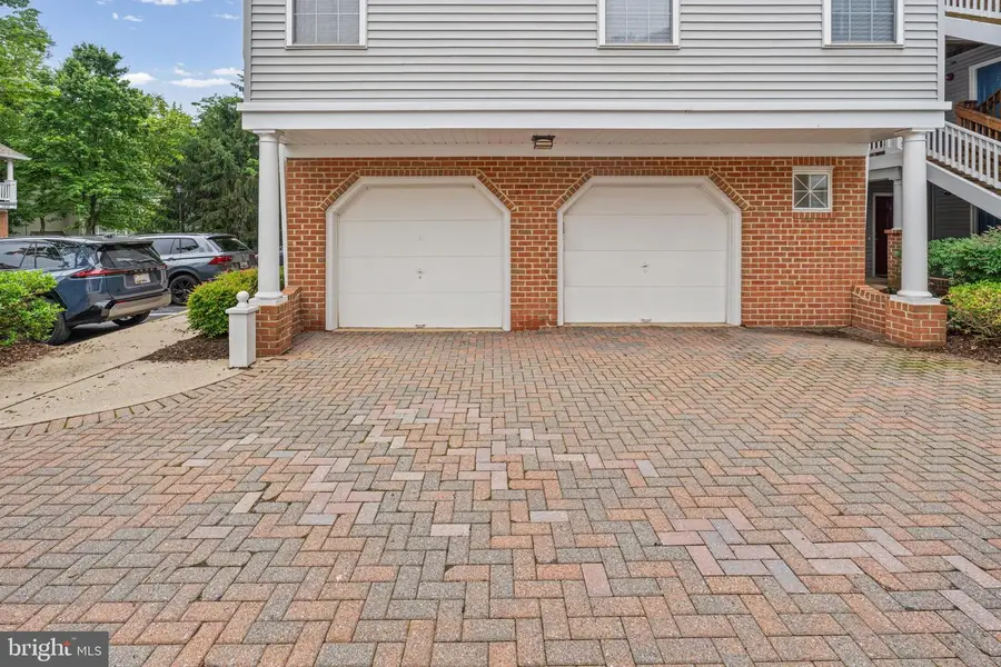 5804 Wyndham Cir #202, Columbia, MD 21044 - #3