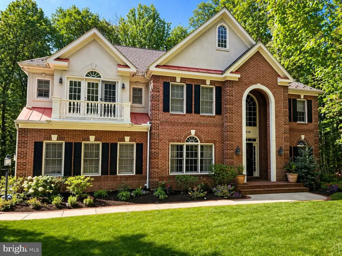 16920 Old Sawmill Rd, Woodbine, MD 21797 - #1