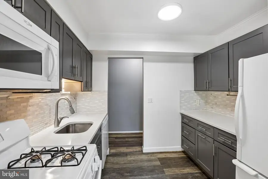 5917 Tamar Dr #11 Q23, Columbia, MD 21045 - #3