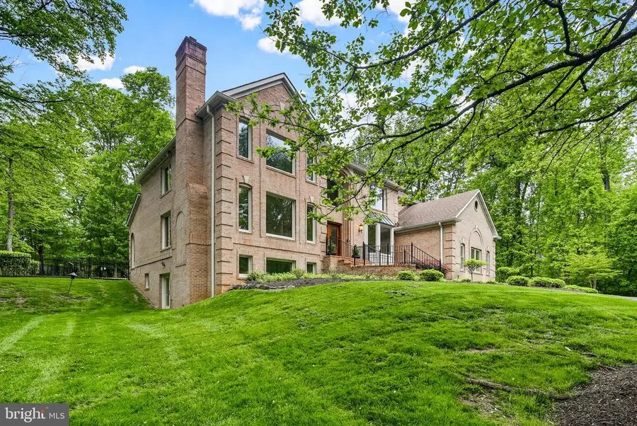 4290 Buckskin Lake Dr W, Ellicott City, MD 21042 - #2